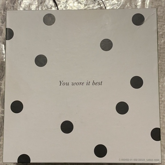 Kate Spade Red Flower 🌸 Target collab earrings - Picture 4 of 4